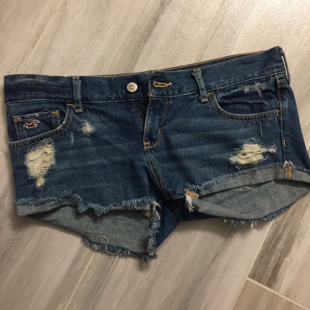 Hollister distressed denim shorts